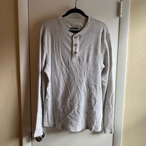*Magellan waffleknit cream Henley size large